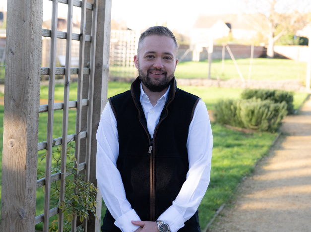 James  Hampton, MNAEA – SENIOR PROPERTY CONSULTANT